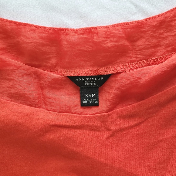 Ann Taylor sleeveless top - Picture 4 of 5